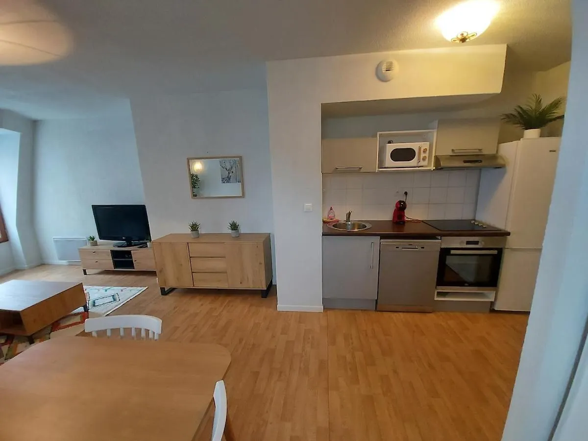 Appartement T3 Hyper Centre 6 Pers Bagnères-de-Luchon 0*,  フランス
